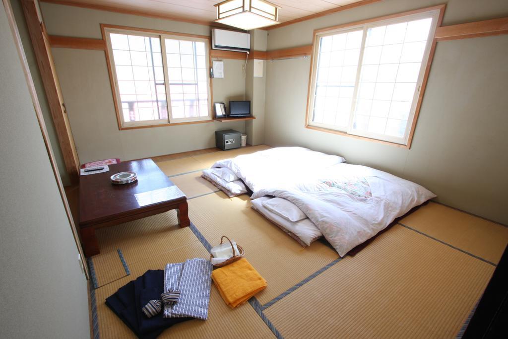 Resort Inn Chiharu Nozawaonsen Exteriör bild